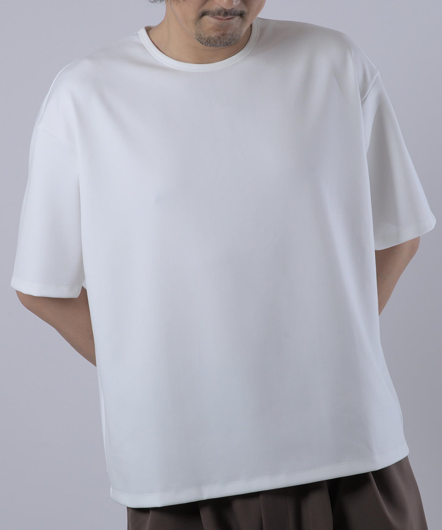 オーバーサイズ・ボックスTシャツ(半袖)白